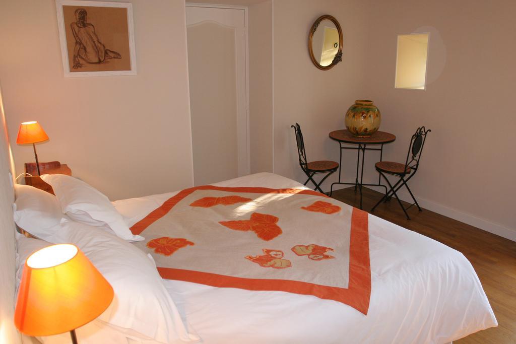 Bed and Breakfast Fleurs De Vignes Piscine Montagny-les-Beaune Номер фото
